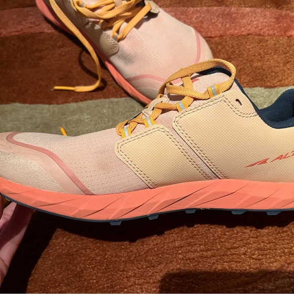 ALTRA Women's Superior 5 Trail Running Shoes, Dusty Pink - 9 US, USED - Picture 9 of 11